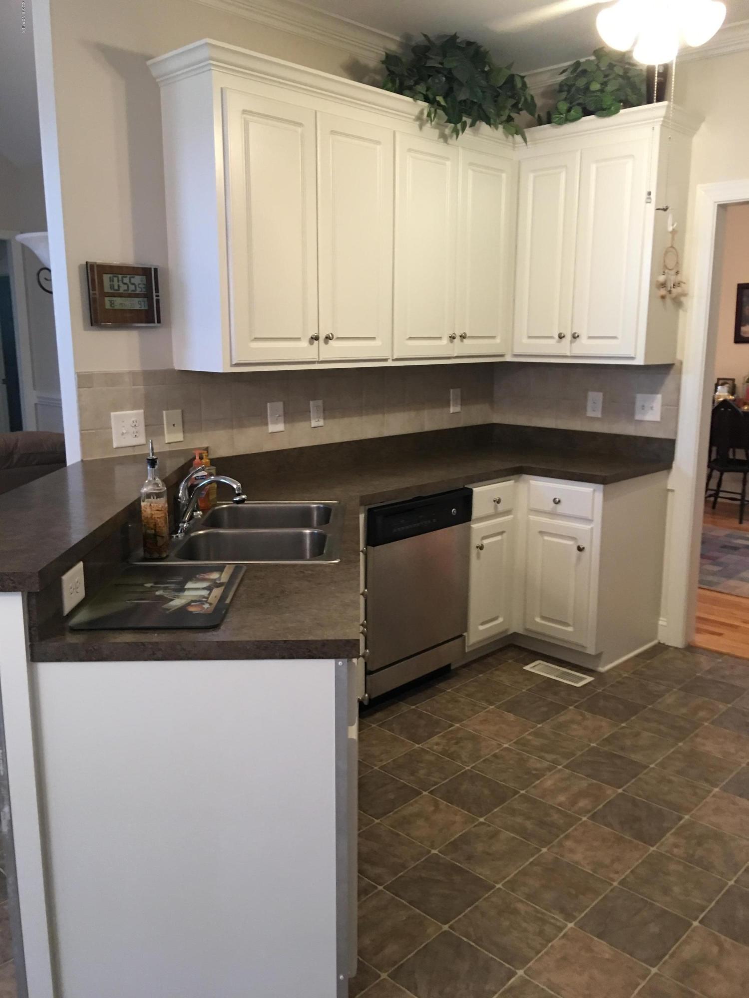 5953 Countryside Road Wilson, NC 27896 - Photo 15 of 39 KITCHEN