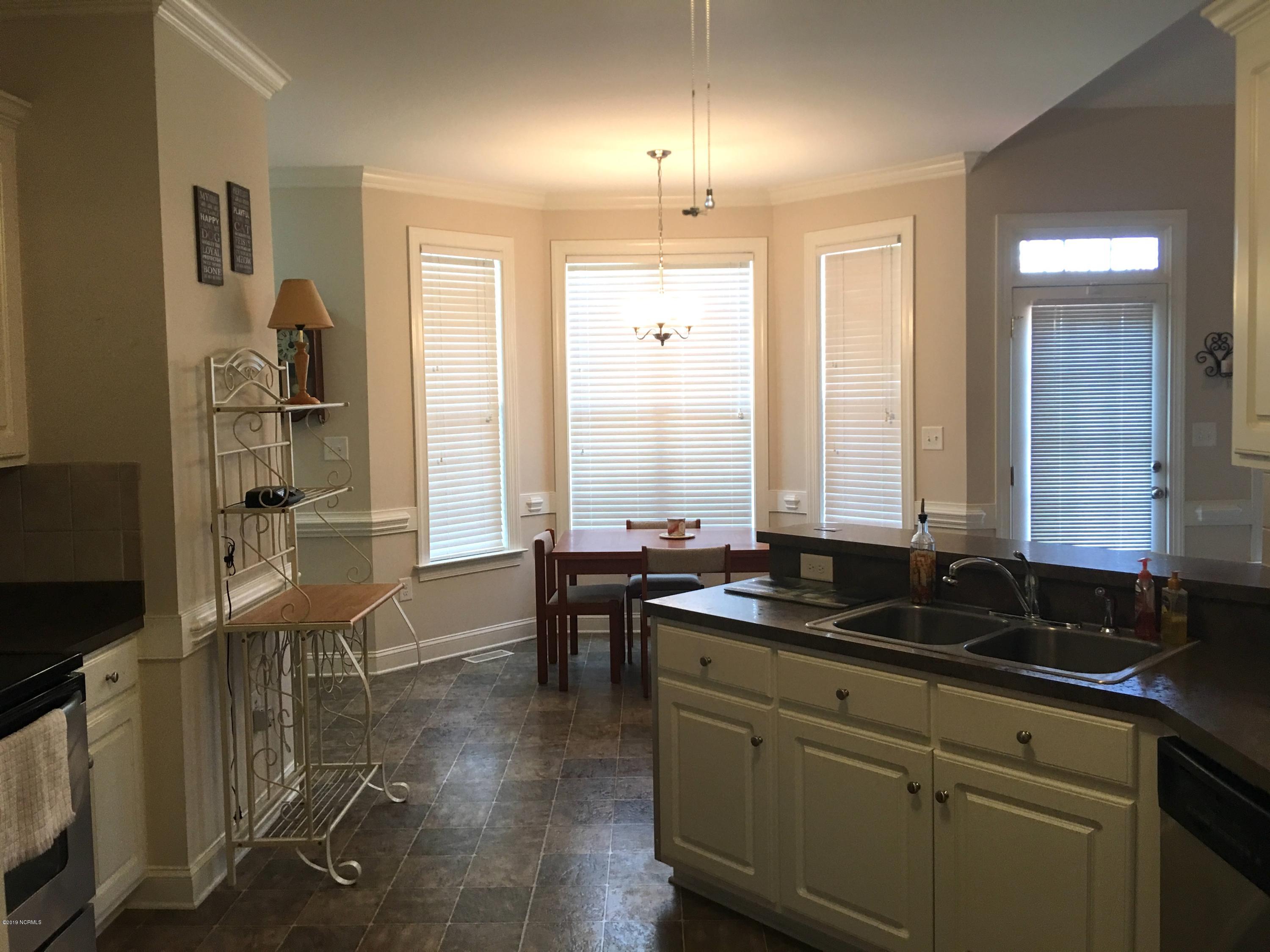 5953 Countryside Road Wilson, NC 27896 - Photo 17 of 39 KITCHEN