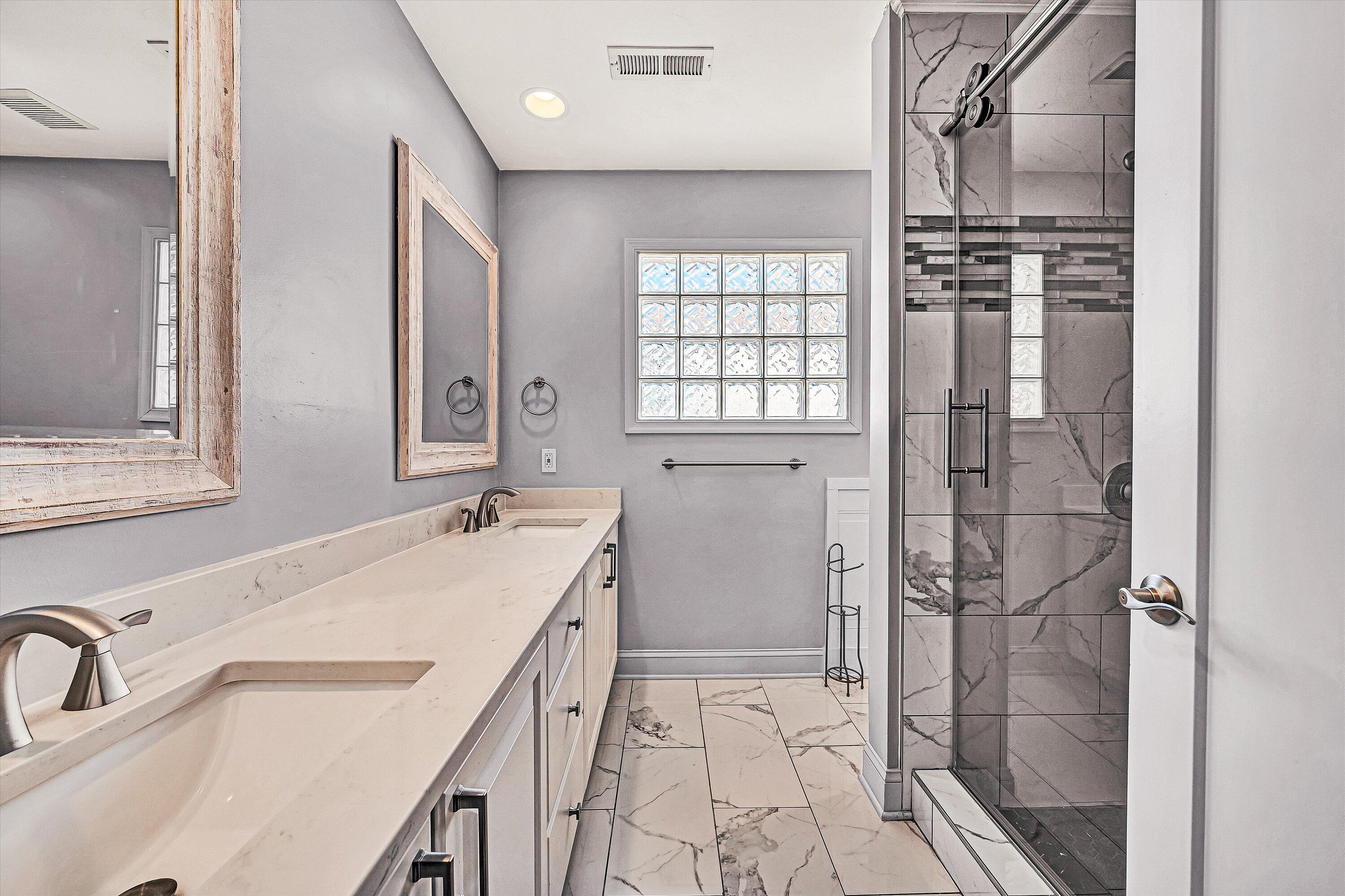 4530 Colonial Pl Drive Roanoke, VA 24018 - Photo 23 of 39 a bathroom with a sink and a shower