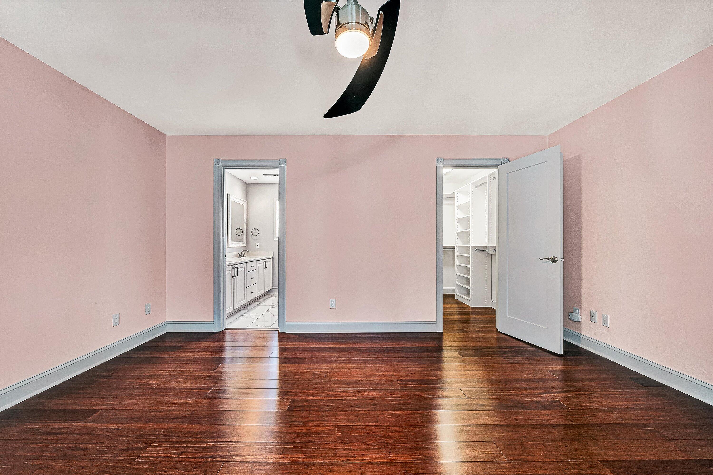 4530 Colonial Pl Drive Roanoke, VA 24018 - Photo 26 of 39 an empty room with wooden floor and windows
