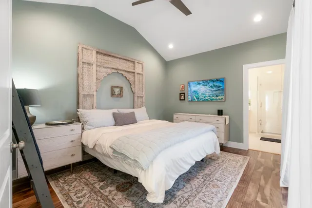 $3,250 | 1148 Webberville Road, Unit 6, Austin, TX 78721