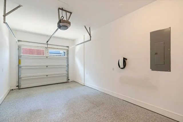 $3,250 | 1148 Webberville Road, Unit 6, Austin, TX 78721