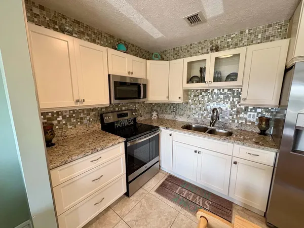 $120,000 | 2929 Southeast Ocean Boulevard, Unit 1397, Stuart, FL 34996