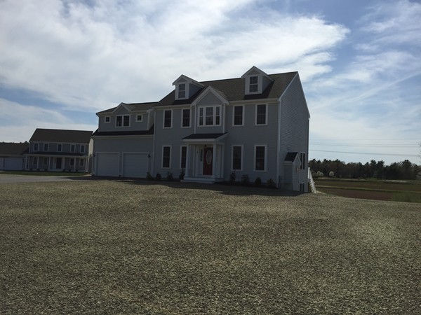 8 Bog View Road Kingston, MA 02364 - Photo 2 of 15 Gallery Image 2
