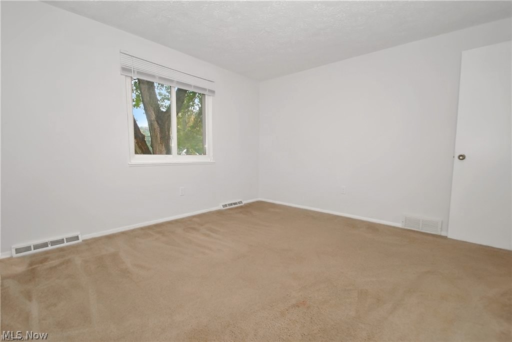 356 Fairgrounds Road Painesville, OH 44077 - Photo 20 of 31