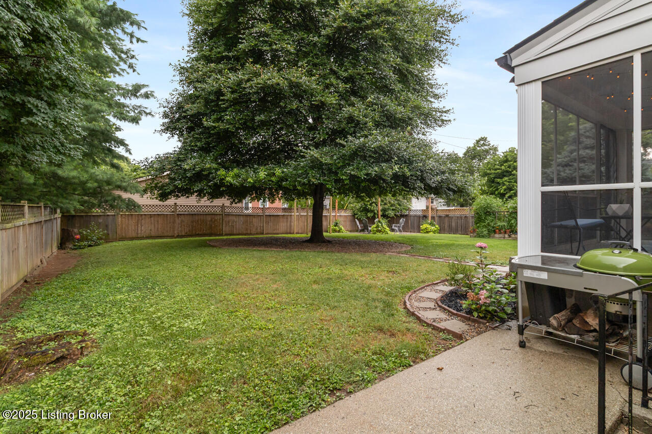 226 Alcott Road Louisville, KY 40207 - Photo 42 of 48 226 Alcott Rd - 59