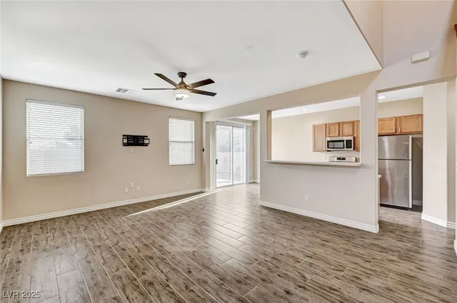 $1,995 | 10610 South Blue Larkspur Court, Las Vegas, NV 89141