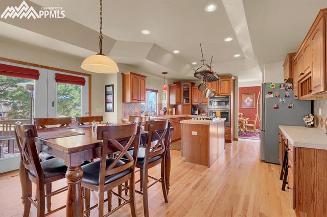2003 Paradise Ridge Court Colorado Springs, CO 80921 - Photo 13 of 36 Gallery Image 13