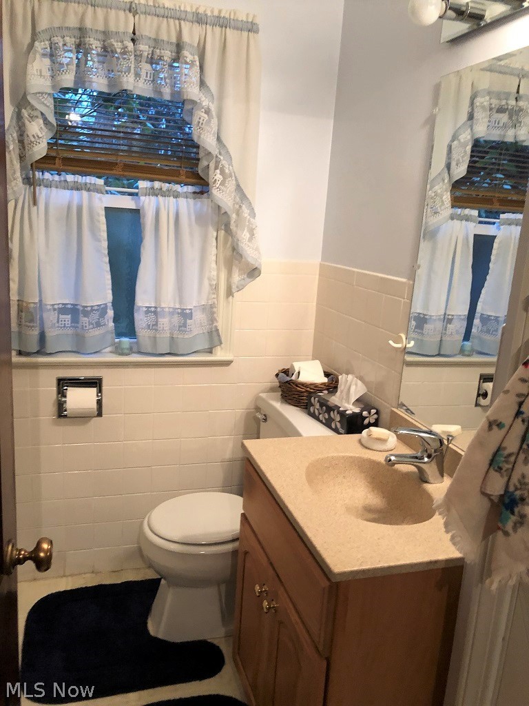 8384 Broadview Road Broadview Heights, OH 44147 - Photo 8 of 18