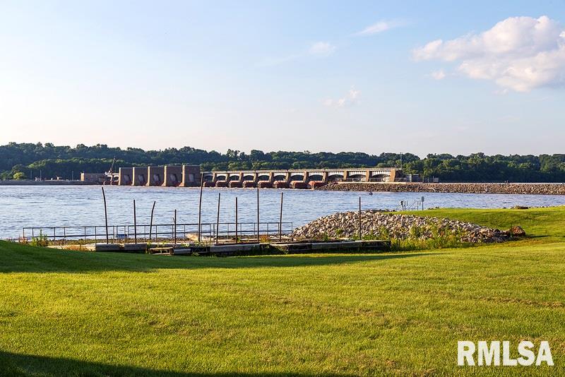 11 Lighthouse Lane Hampton, IL 61256 - Photo 6 of 50 Gallery Image 6