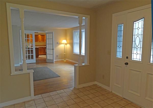 33 Tadmuck Road Westford, MA 01886 - Photo 5 of 15