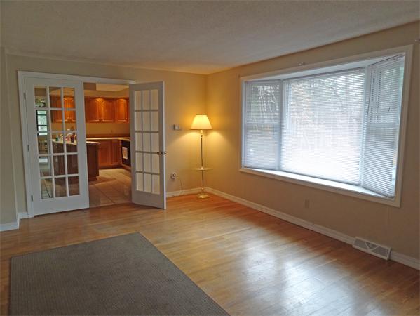 33 Tadmuck Road Westford, MA 01886 - Photo 6 of 15