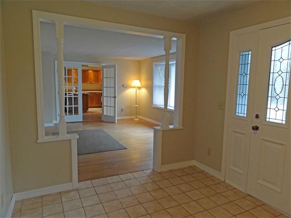 33 Tadmuck Road Westford, MA 01886 - Photo 8 of 15