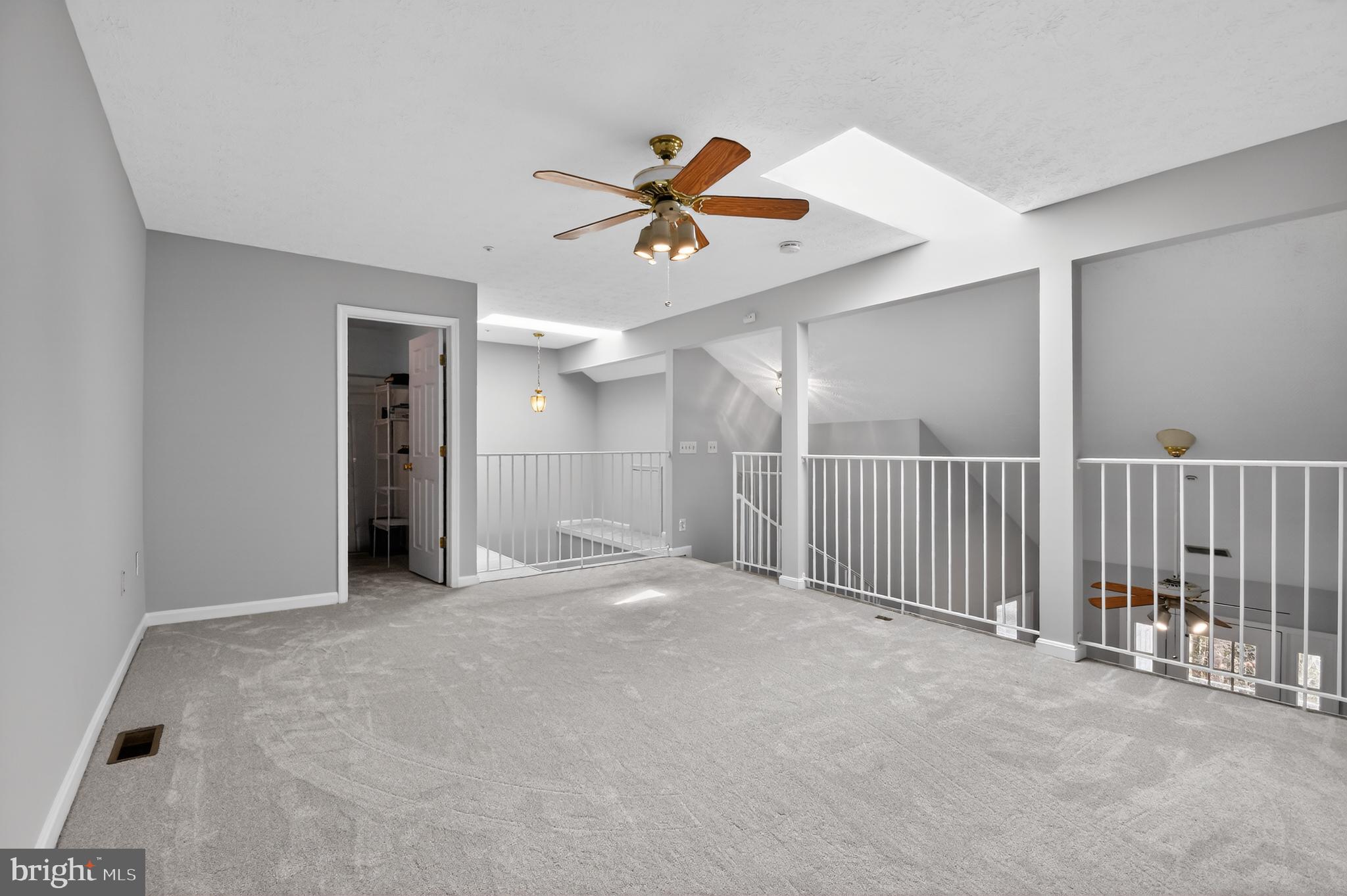 2058 Quaker Way, Unit 12 Annapolis, MD 21401 - Photo 13 of 27 a view of a hallway
