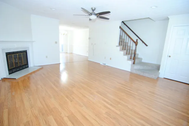 $2,975 | 37 Cadogan Way, Nashua, NH 03062