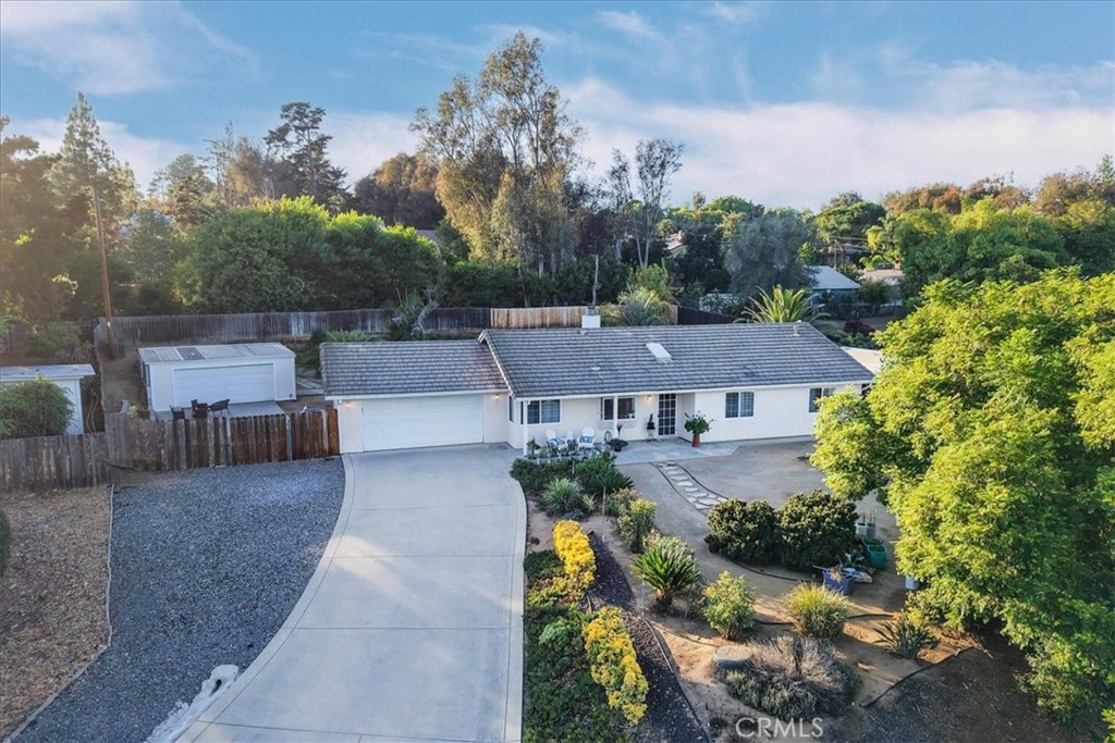 203 Rhesa Lane Fallbrook, CA 92028 - Photo 6 of 56