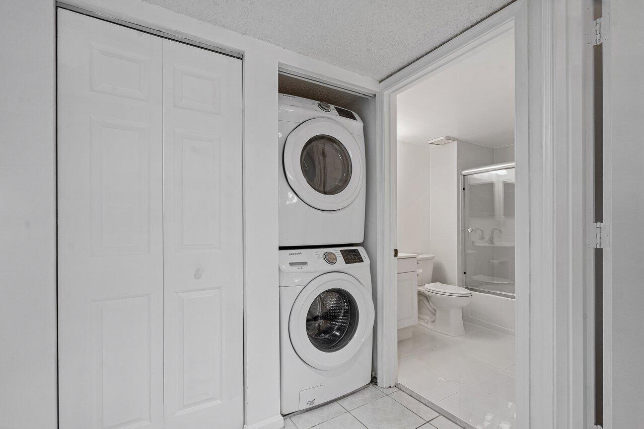 3190 Leewood Terrace, Unit L104 Boca Raton, FL 33431 - Photo 16 of 24 W & D