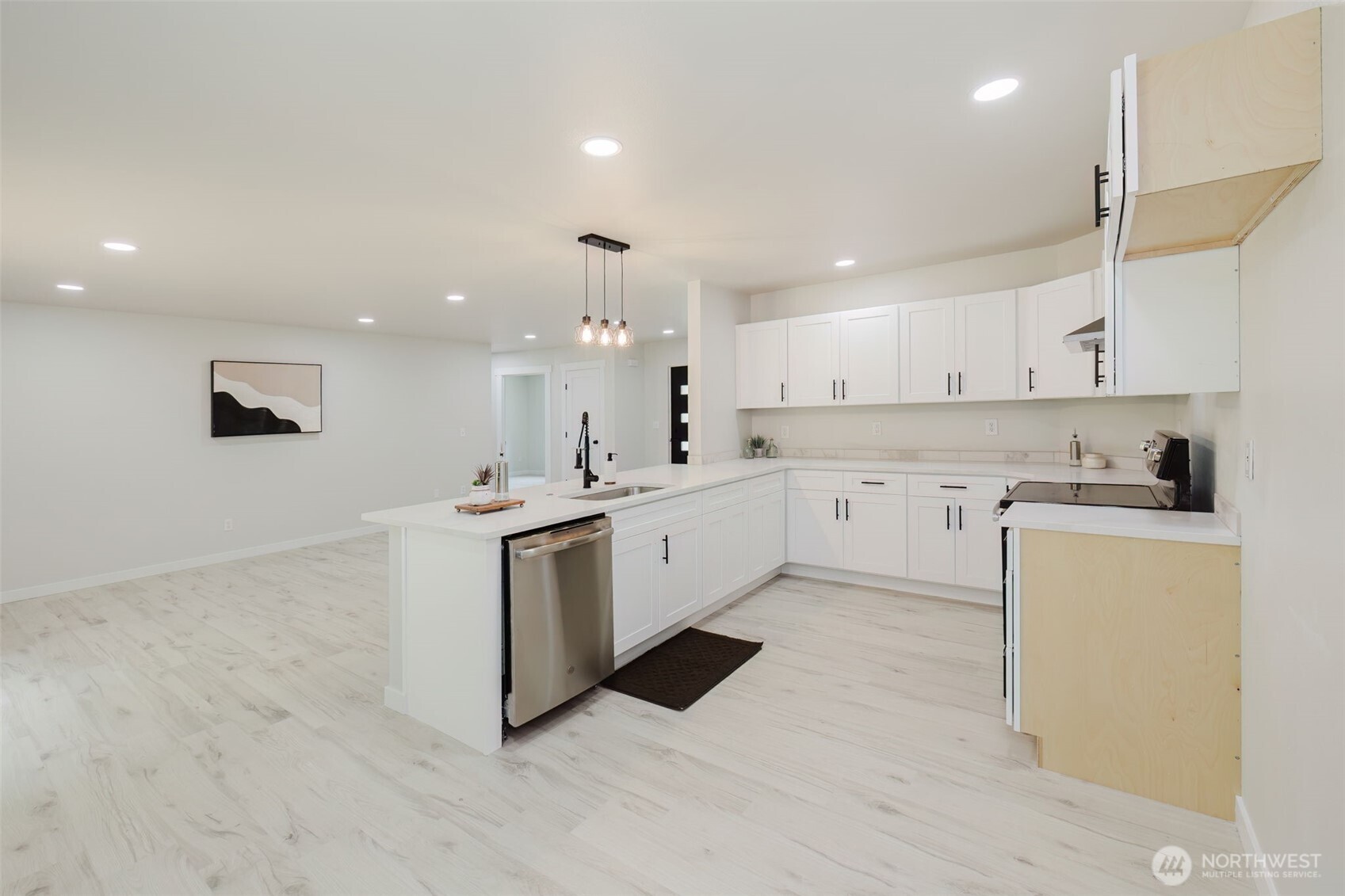 90 West Highland Road Shelton, WA 98584 - Photo 7 of 22 Gallery Image 7