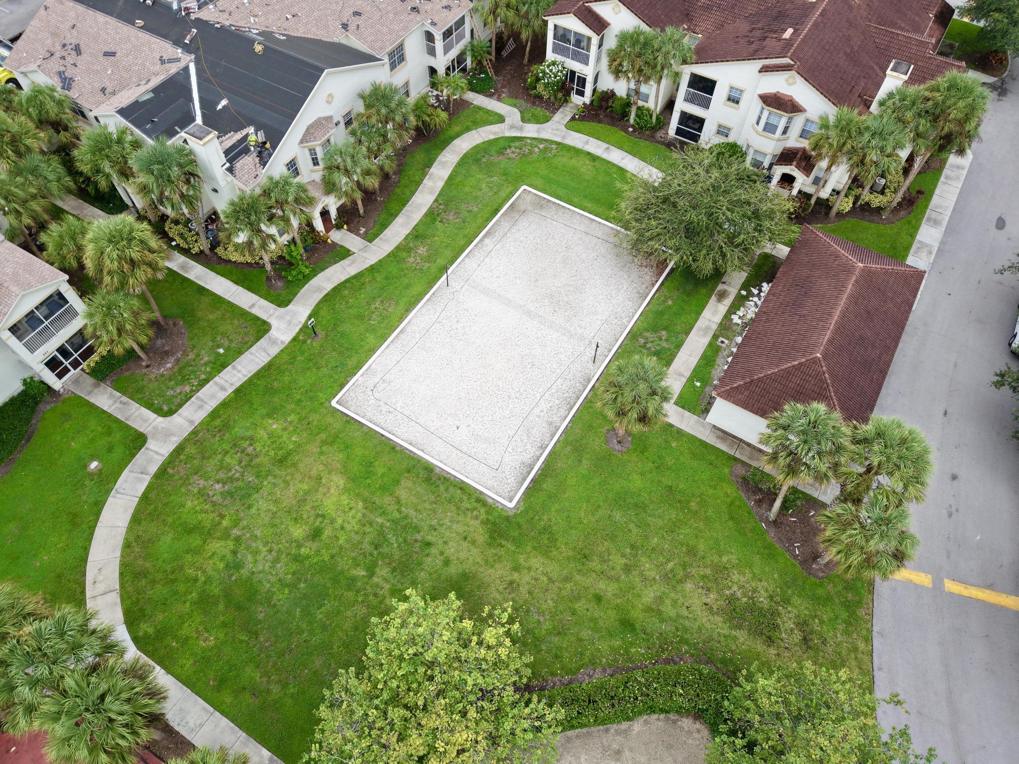 367 Southeast Rogers Court Stuart, FL 34994 - Photo 26 of 35 an aerial view of a house