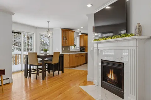 $1,049,000 | 1 Pheasant Lane, Portsmouth, NH 03801