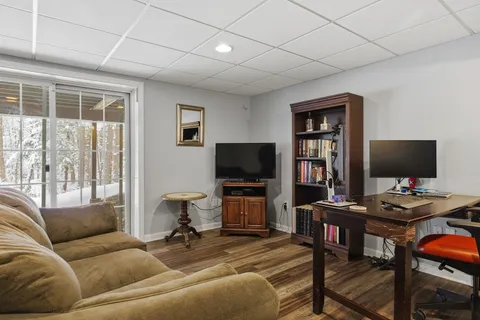 $1,100,000 | 1 Pheasant Lane, Portsmouth, NH 03801