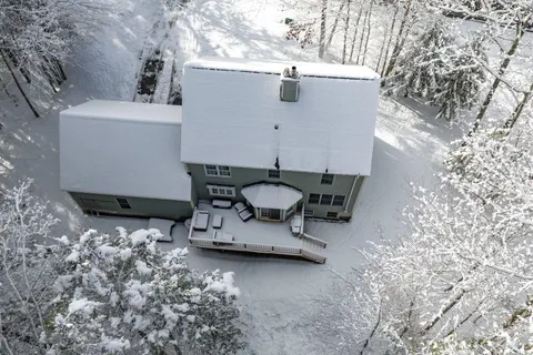 $1,100,000 | 1 Pheasant Lane, Portsmouth, NH 03801