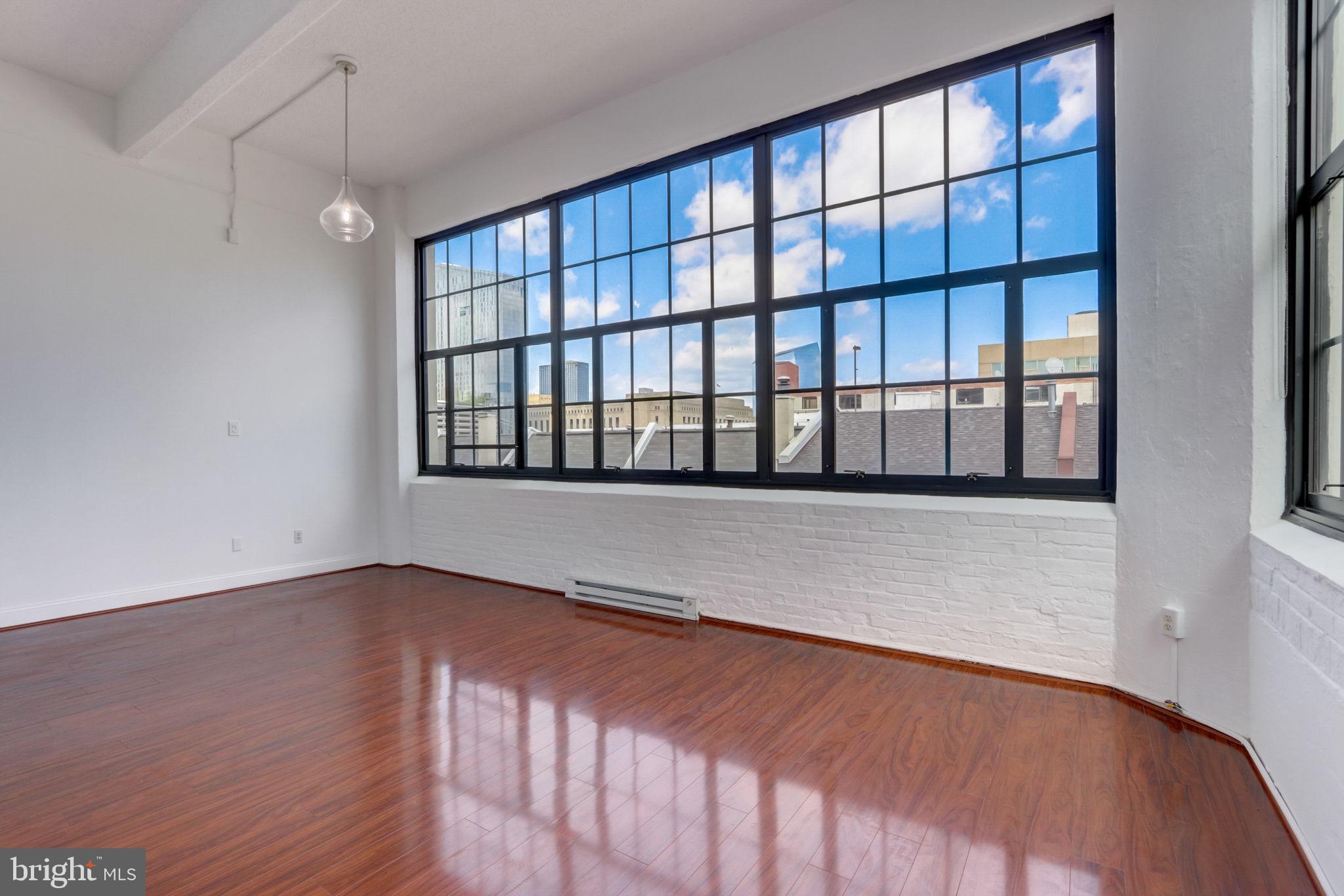 2429 Locust Street, Unit 422 Philadelphia, PA 19103 - Photo 13 of 34