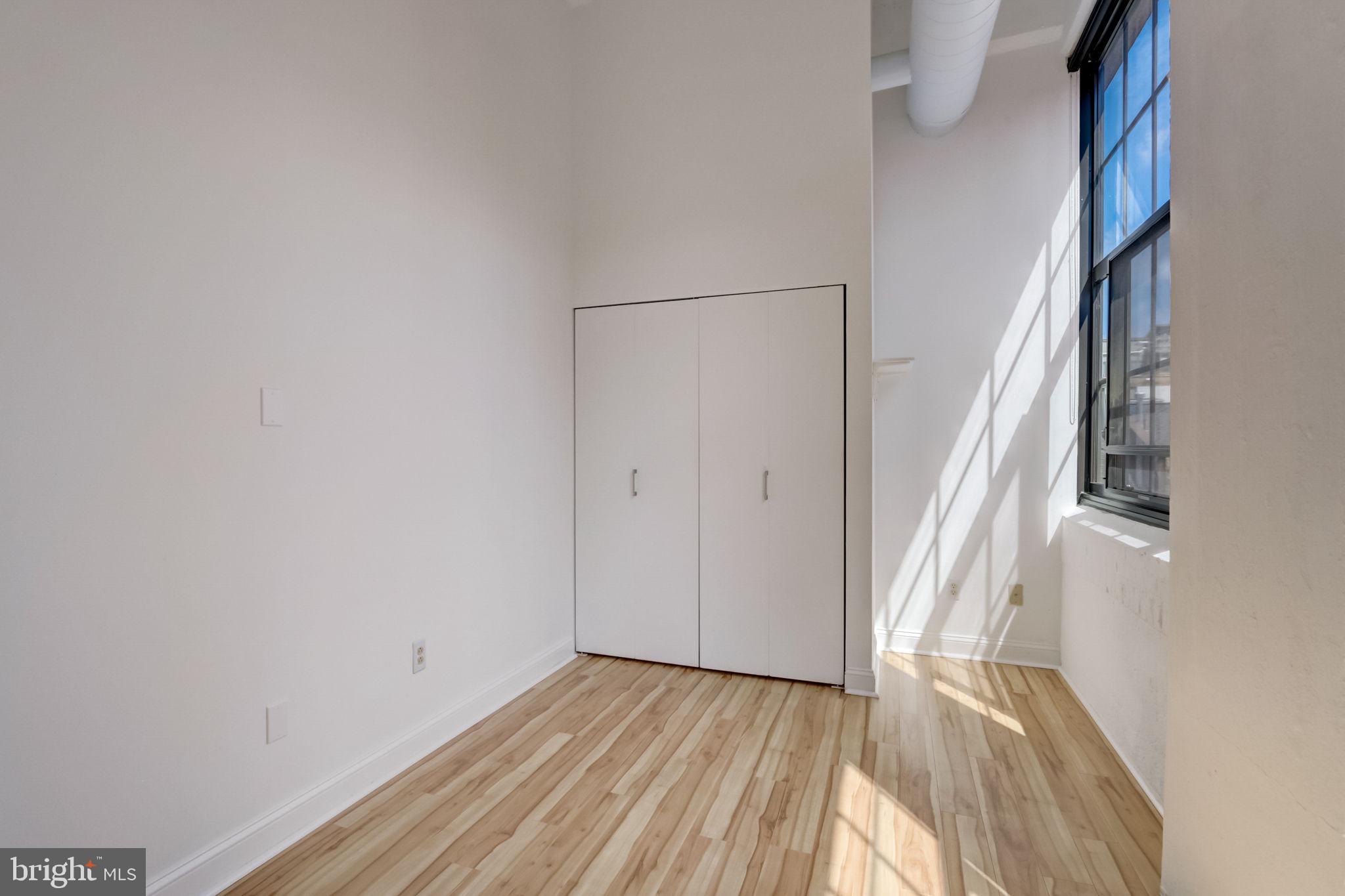 2429 Locust Street, Unit 422 Philadelphia, PA 19103 - Photo 25 of 34