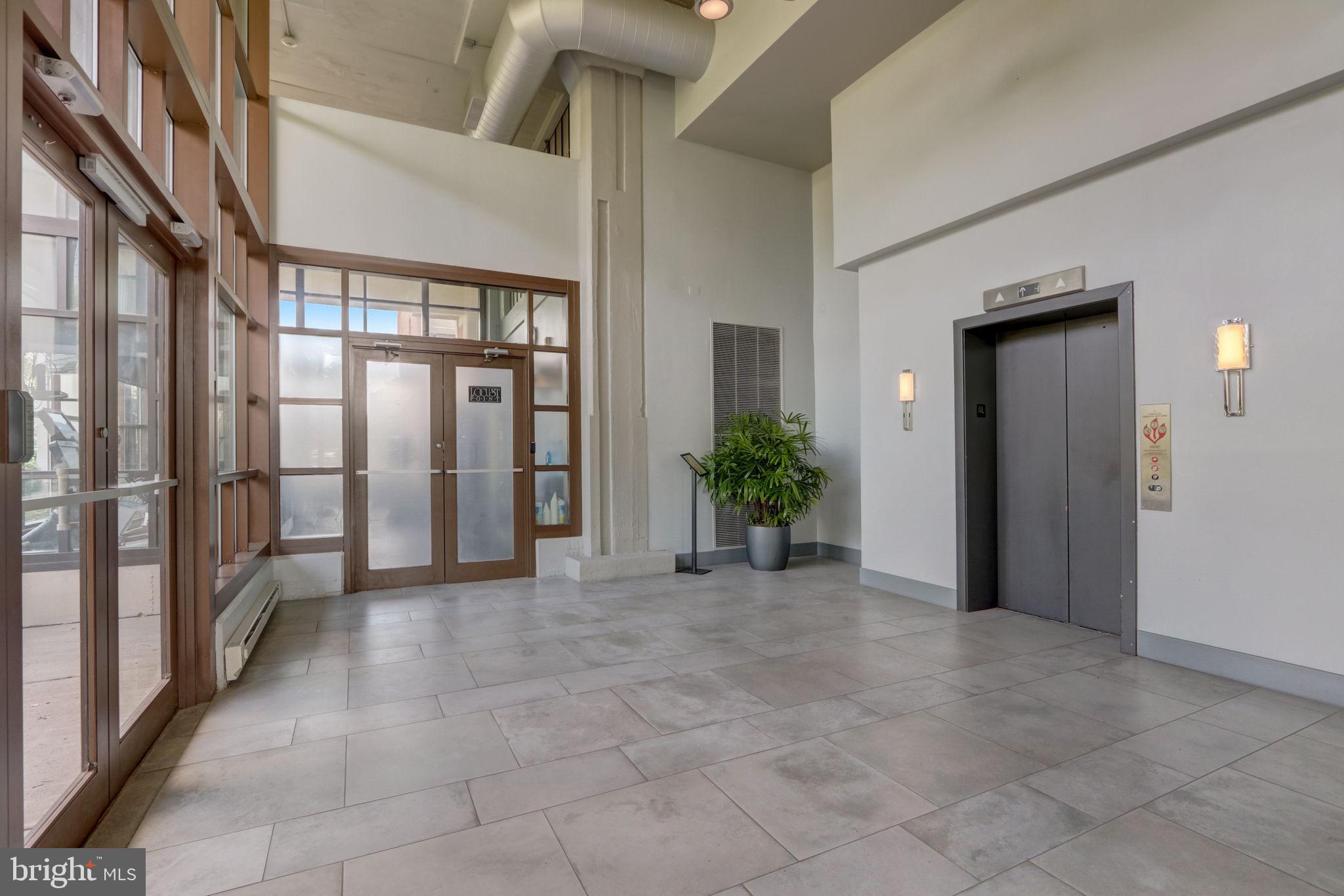 2429 Locust Street, Unit 422 Philadelphia, PA 19103 - Photo 8 of 34