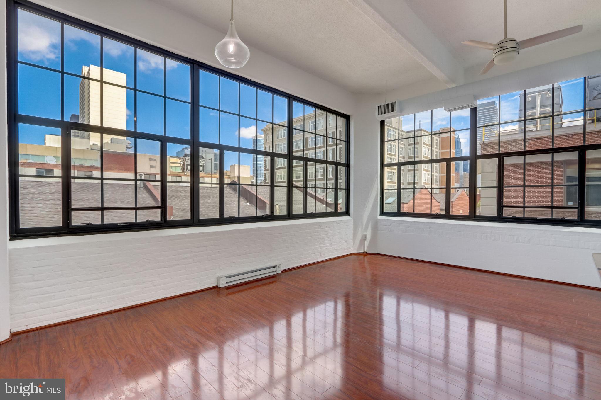 2429 Locust Street, Unit 422 Philadelphia, PA 19103 - Photo 10 of 34