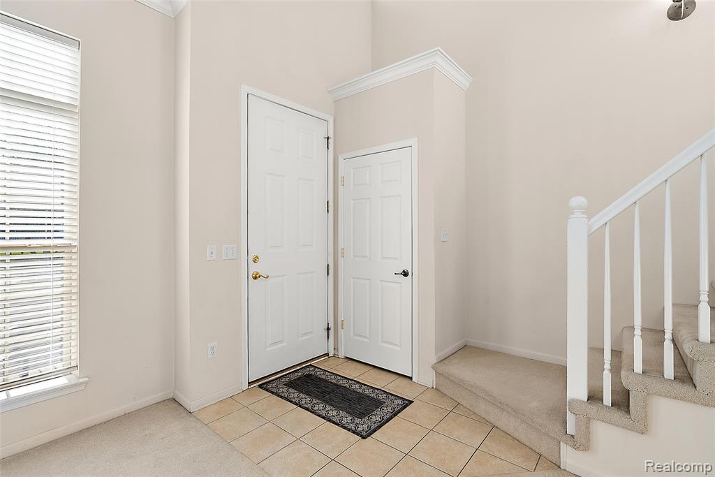 13 North Squirrel Road Auburn Hills, MI 48326 - Photo 18 of 63