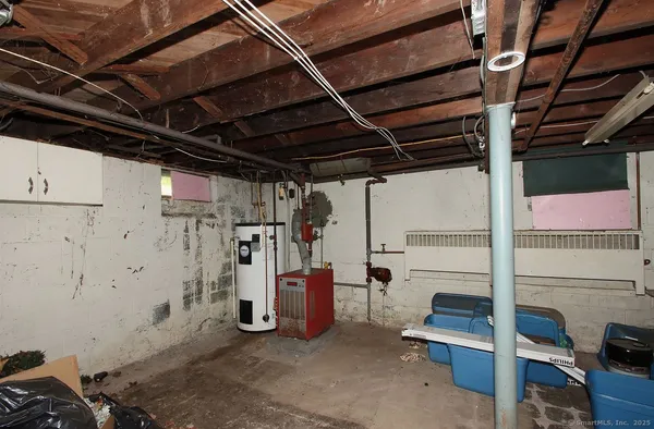 a view of a storage & utility room