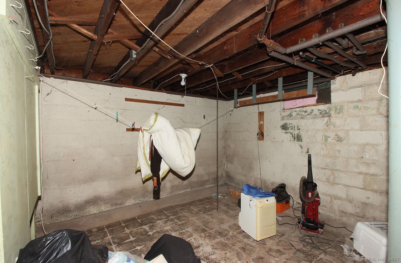 520 Hartford Turnpike Hamden, CT 06517 - Photo 31 of 32