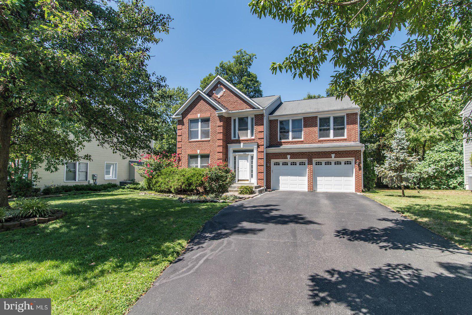 2064 Madrillon Road Vienna, VA 22182 - Photo 2 of 68 Gallery Image 2