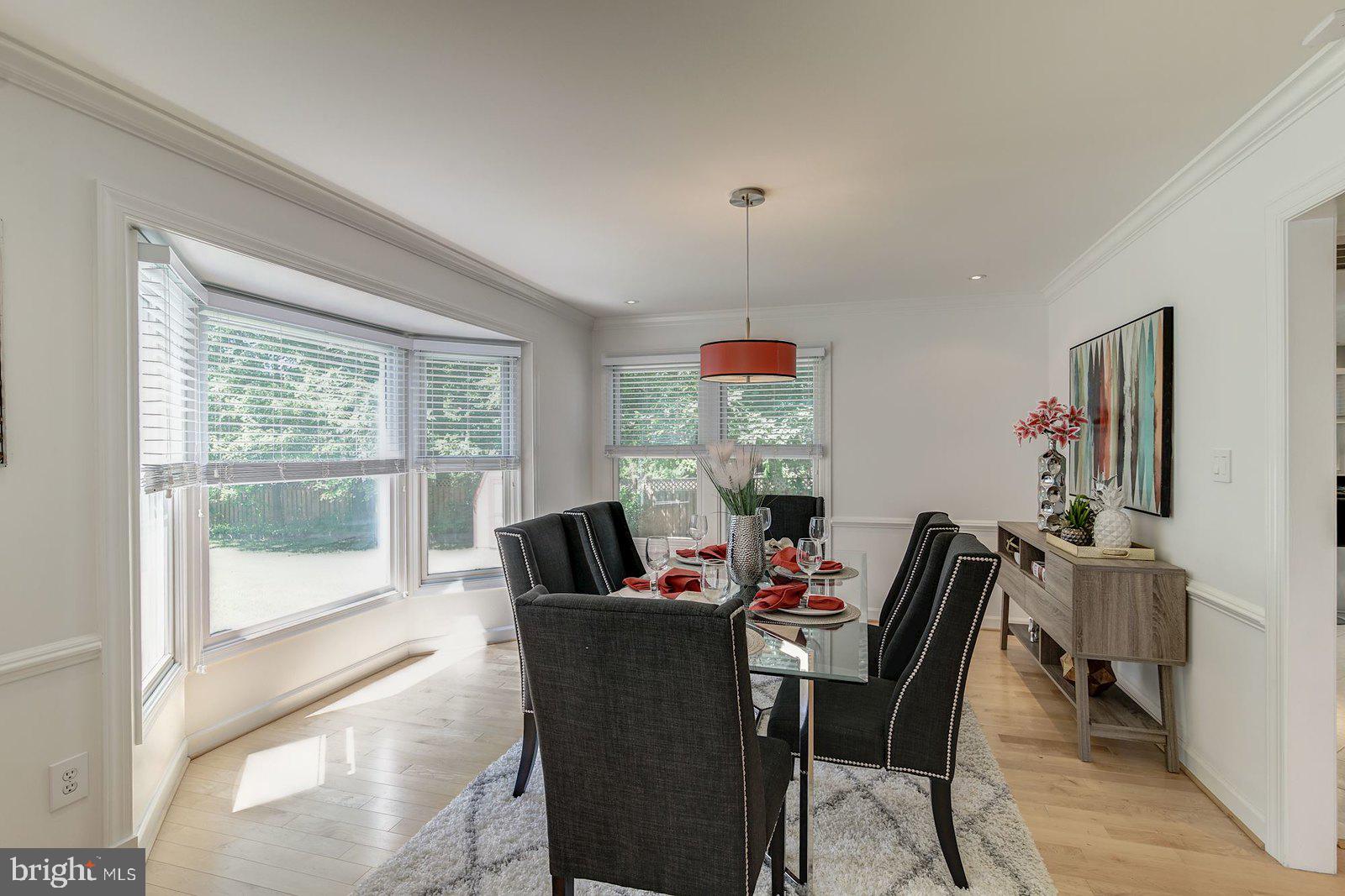 2064 Madrillon Road Vienna, VA 22182 - Photo 27 of 68 Dining room