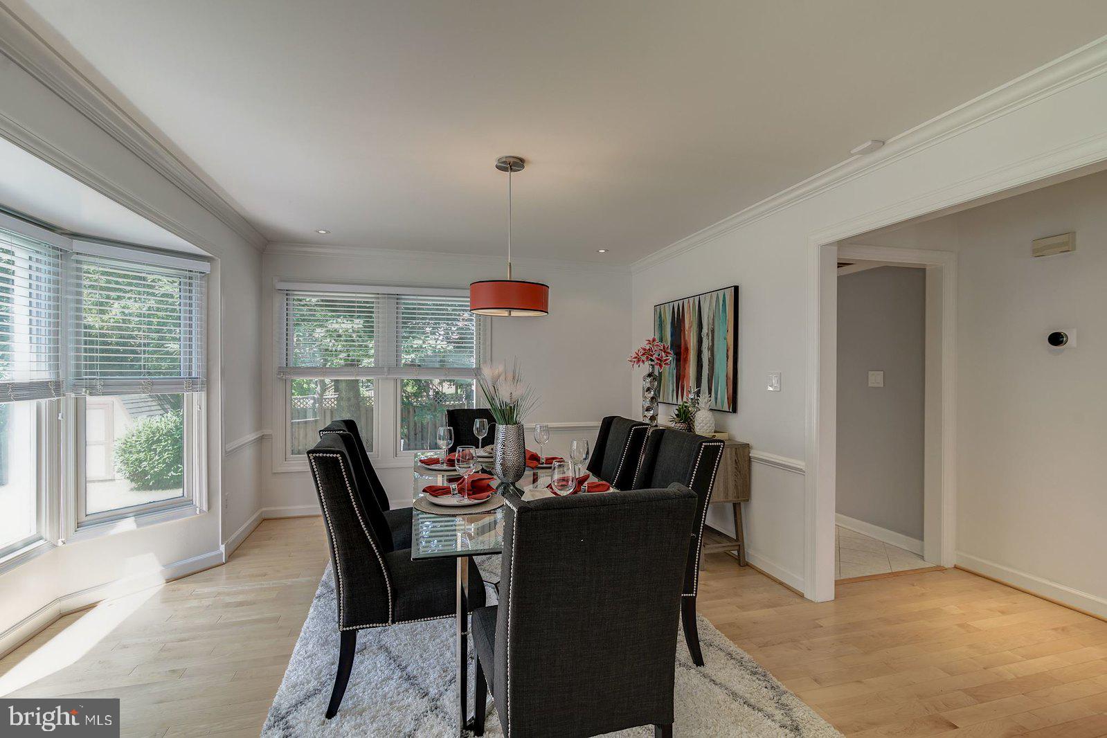 2064 Madrillon Road Vienna, VA 22182 - Photo 28 of 68 Dining room