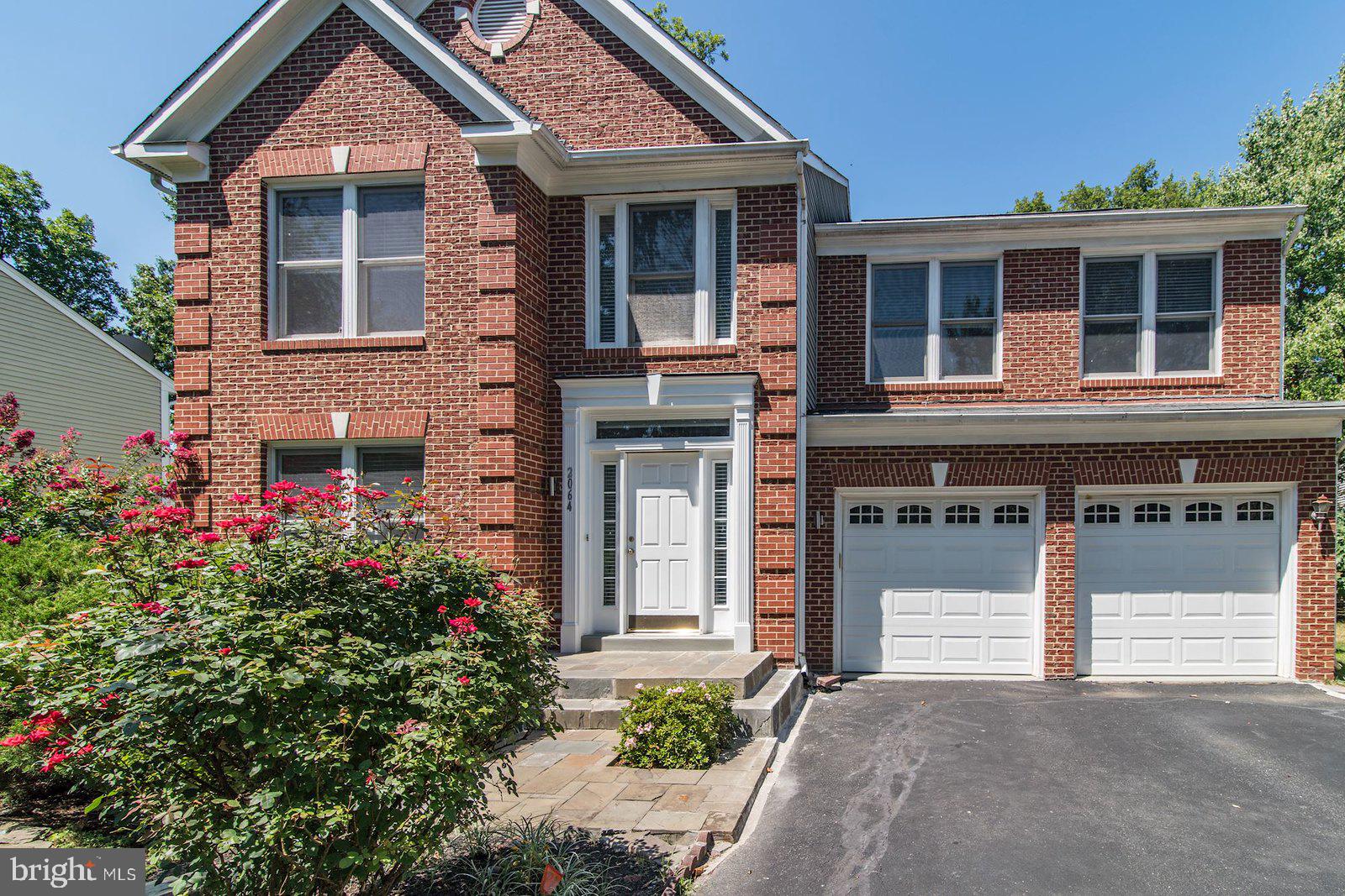 2064 Madrillon Road Vienna, VA 22182 - Photo 6 of 68 Gallery Image 6