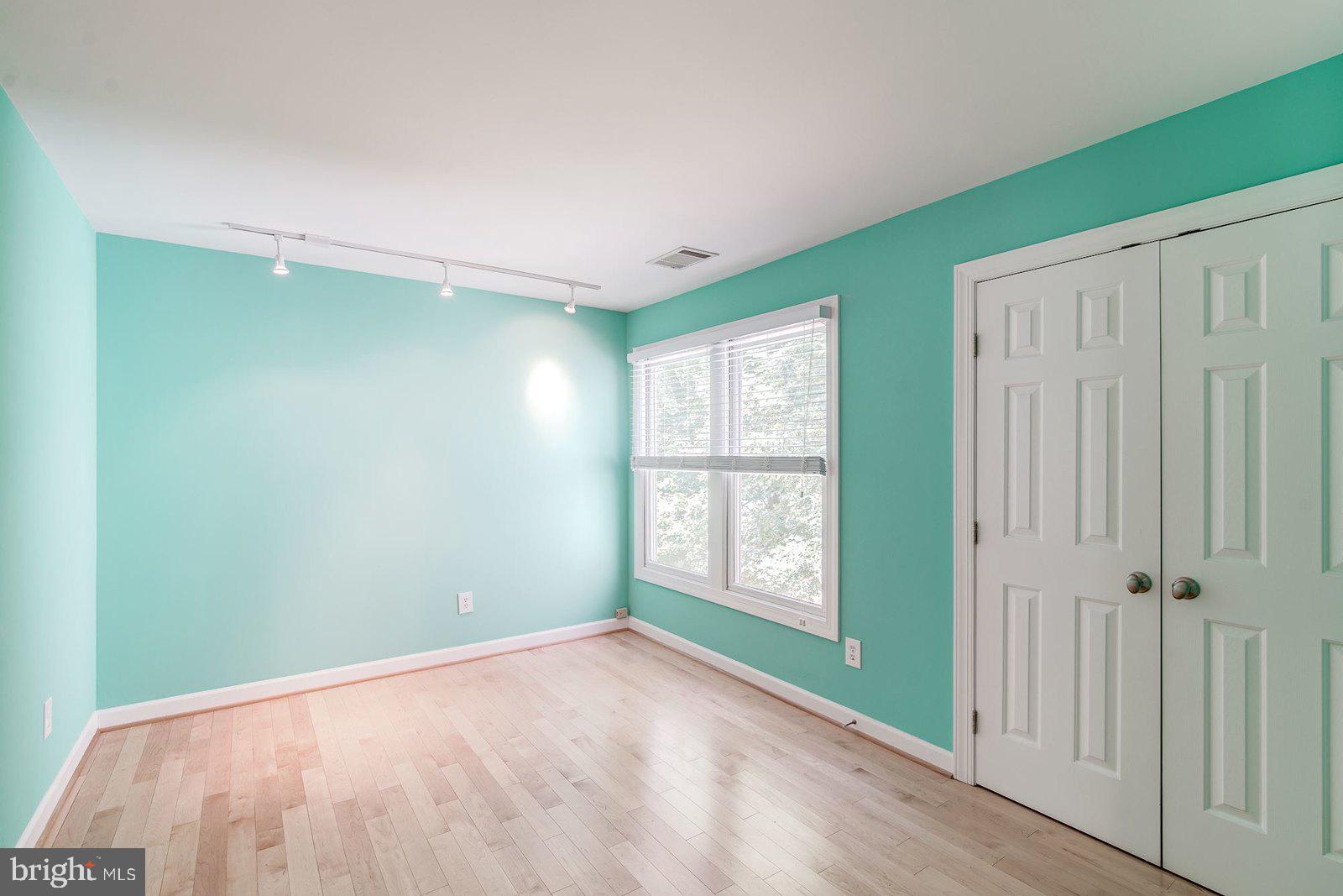 2064 Madrillon Road Vienna, VA 22182 - Photo 56 of 68 Bedroom