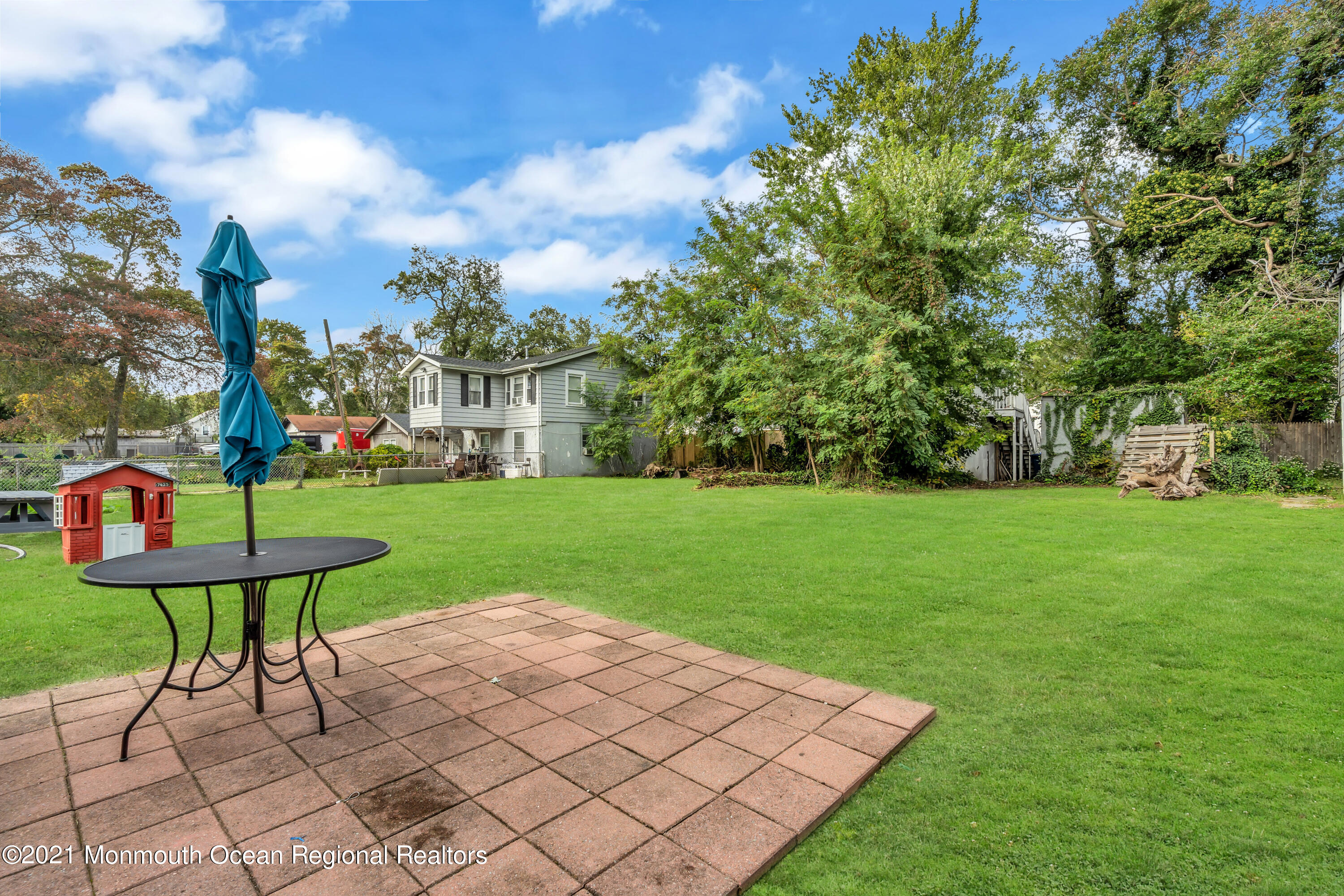 1209 7th Avenue, Unit 1/2 Neptune Township, NJ 07753 - Photo 15 of 19 a view of a park with welcome board
