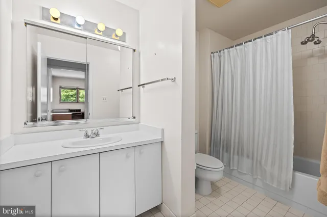 $430,000 | 15 Oakridge Court, Lutherville-Timonium, MD 21093