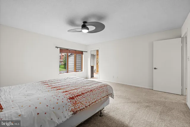 $430,000 | 15 Oakridge Court, Lutherville-Timonium, MD 21093