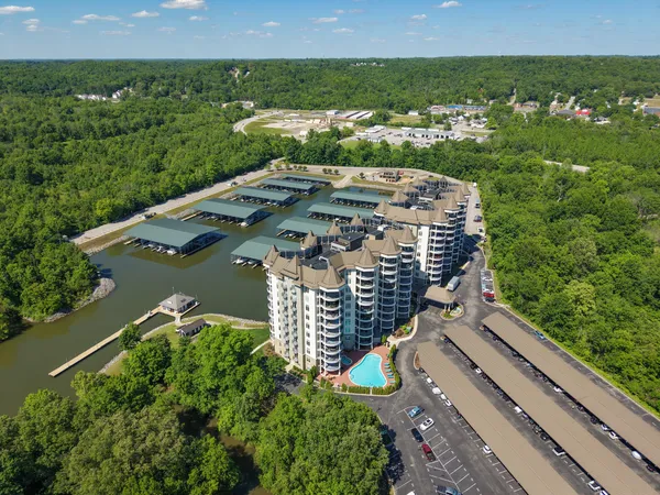 $420,000 | 400 Warioto Way, Unit 911, Ashland City, TN 37015