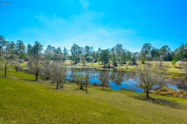 $4,150 | 14 Guinevere Place, The Woodlands, TX 77384
