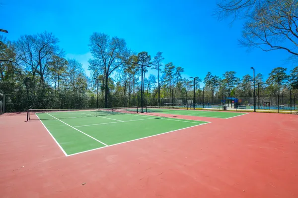 $4,150 | 14 Guinevere Place, The Woodlands, TX 77384