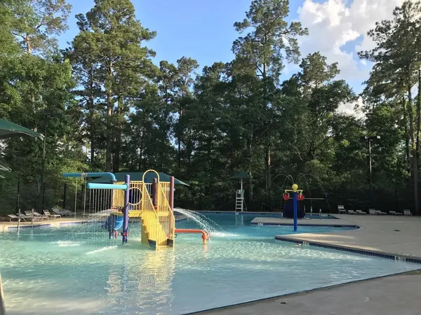 $4,150 | 14 Guinevere Place, The Woodlands, TX 77384