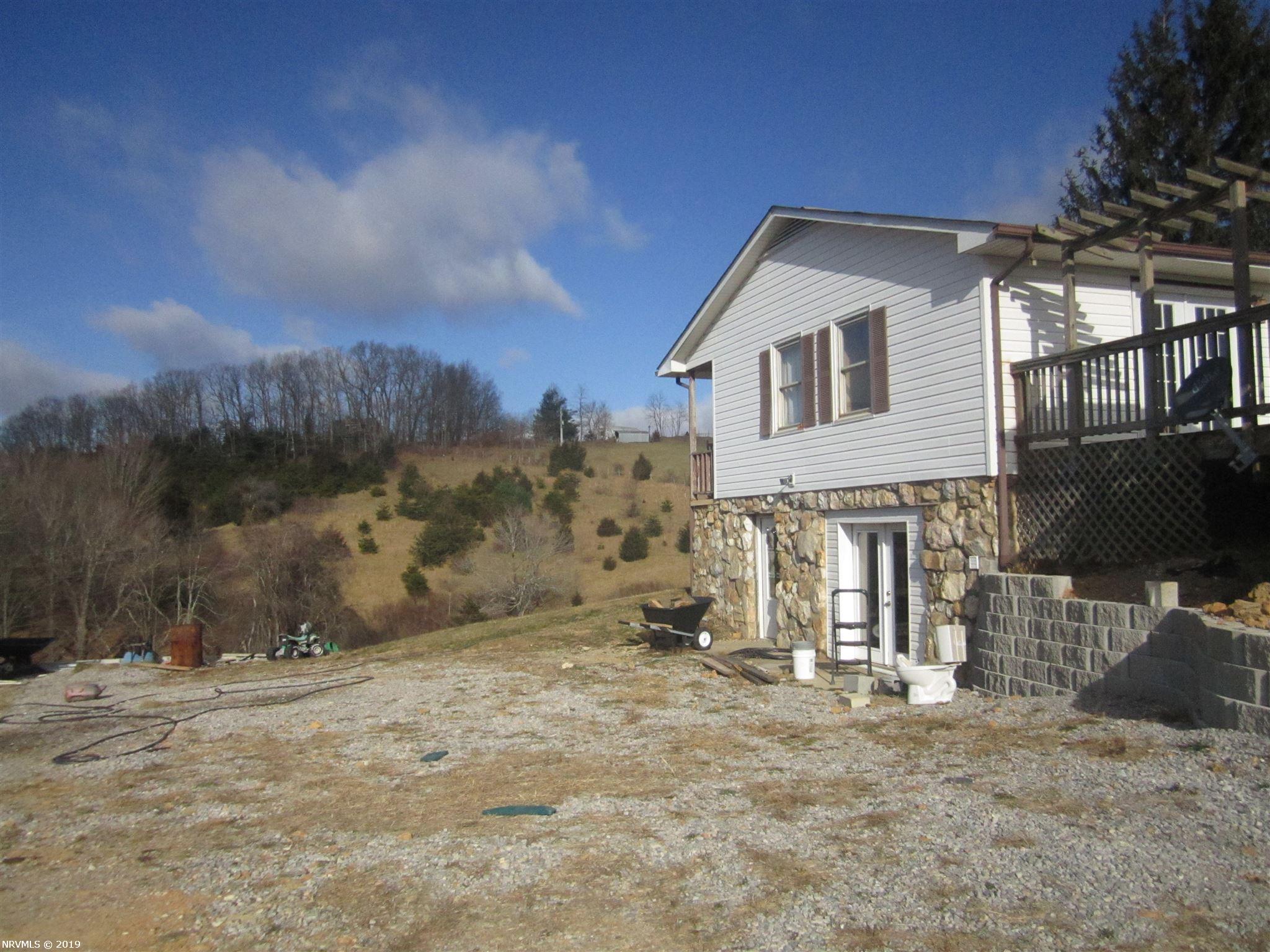 1169 Lick Ridge Road Northeast Check, VA 24072 - Photo 14 of 35 Gallery Image 14