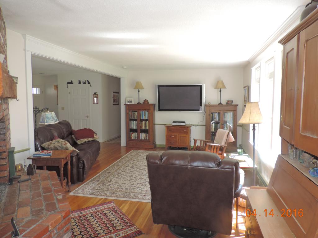 28 Watkins Hill Road Walpole, NH 03608 - Photo 8 of 24