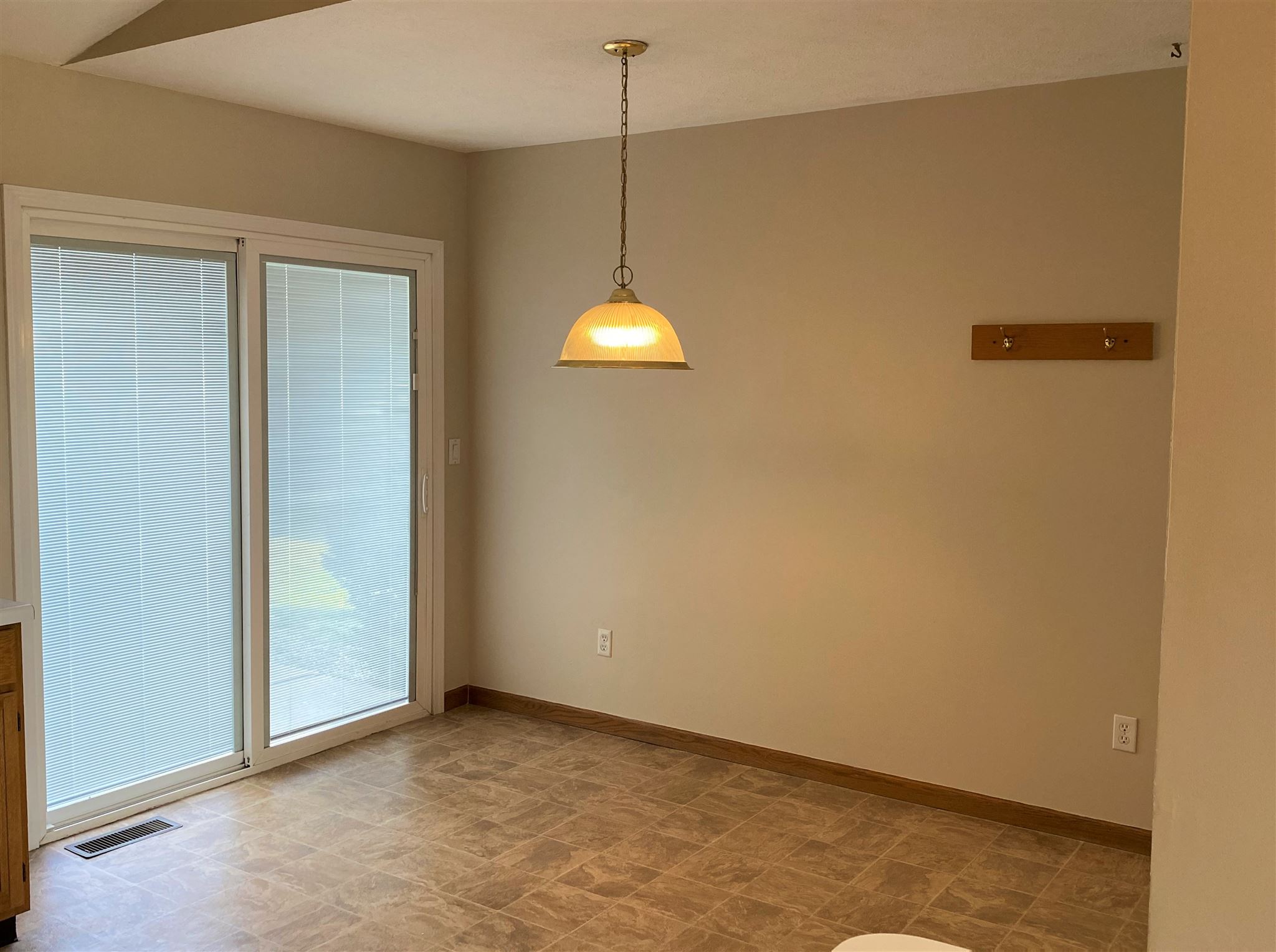51446 Righter Lane South Bend, IN 46628 - Photo 8 of 26 Gallery Image 8