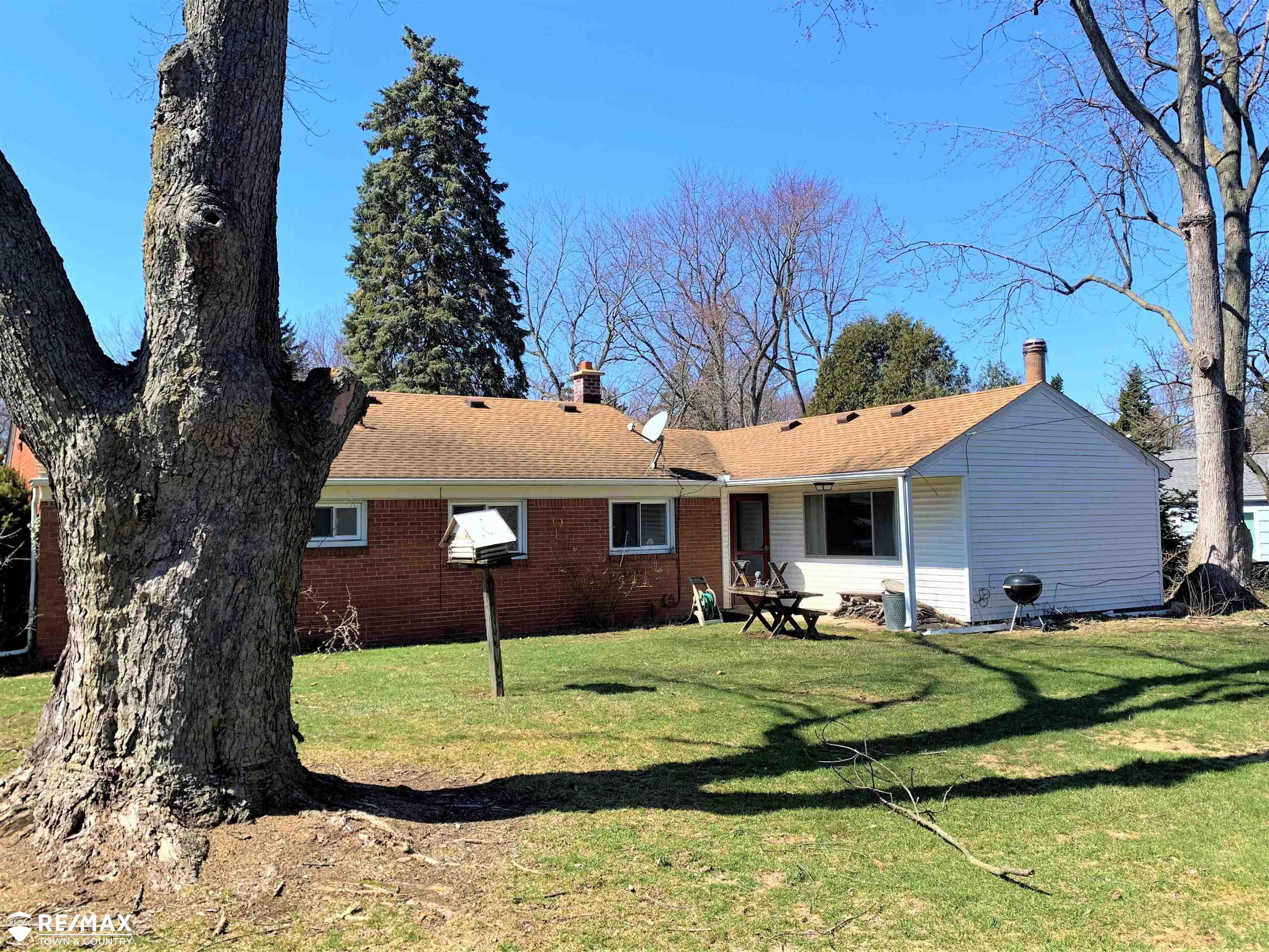 2275 Lancaster Road Bloomfield Hills, MI 48302 - Photo 26 of 26