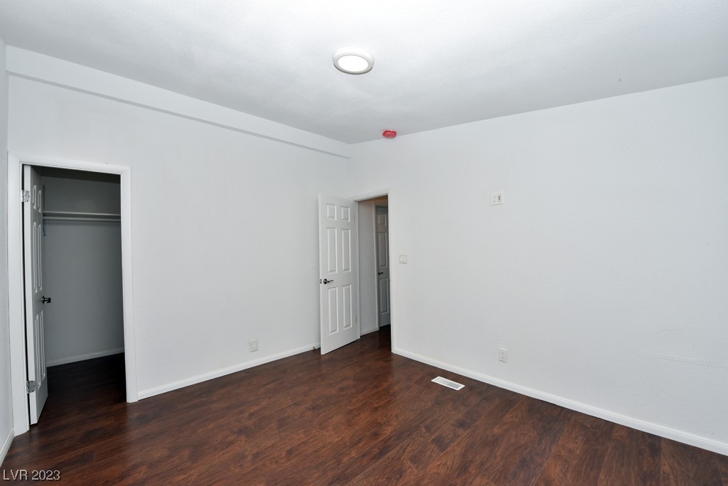 3560 North Blagg Road Pahrump, NV 89060 - Photo 5 of 33